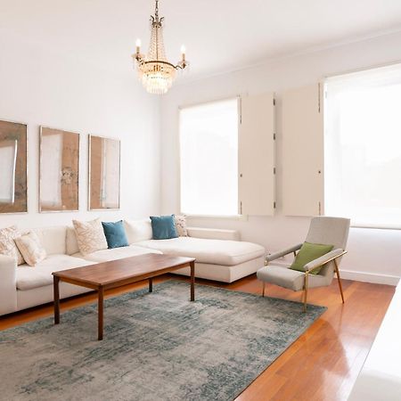 Apartment Carmo Lisboa Dış mekan fotoğraf